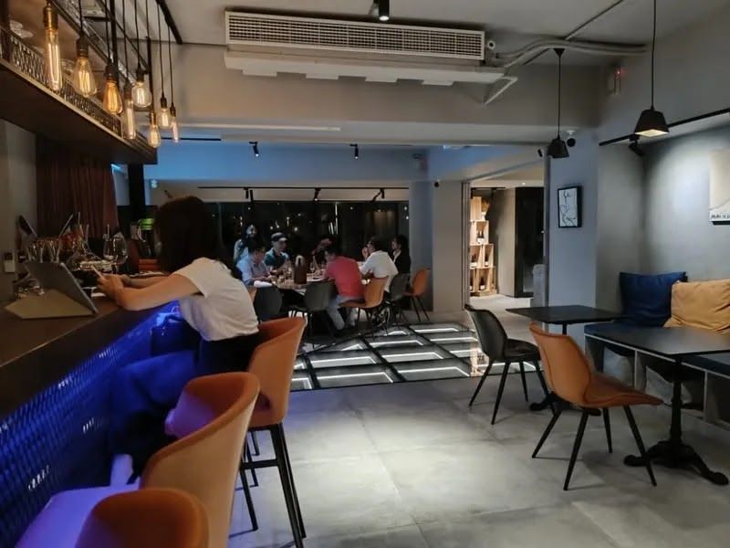 Vino Vino Bar, Taipei