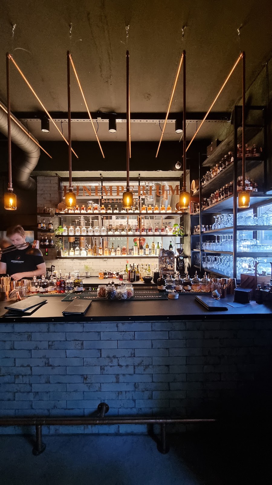 Junimperium, Tallinn