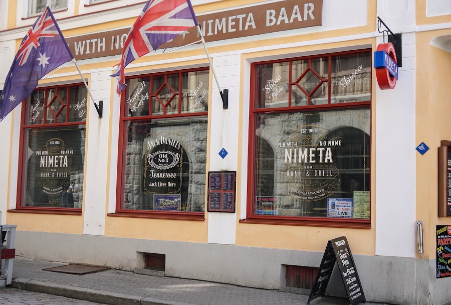 Nimeta Baar, Tallinn