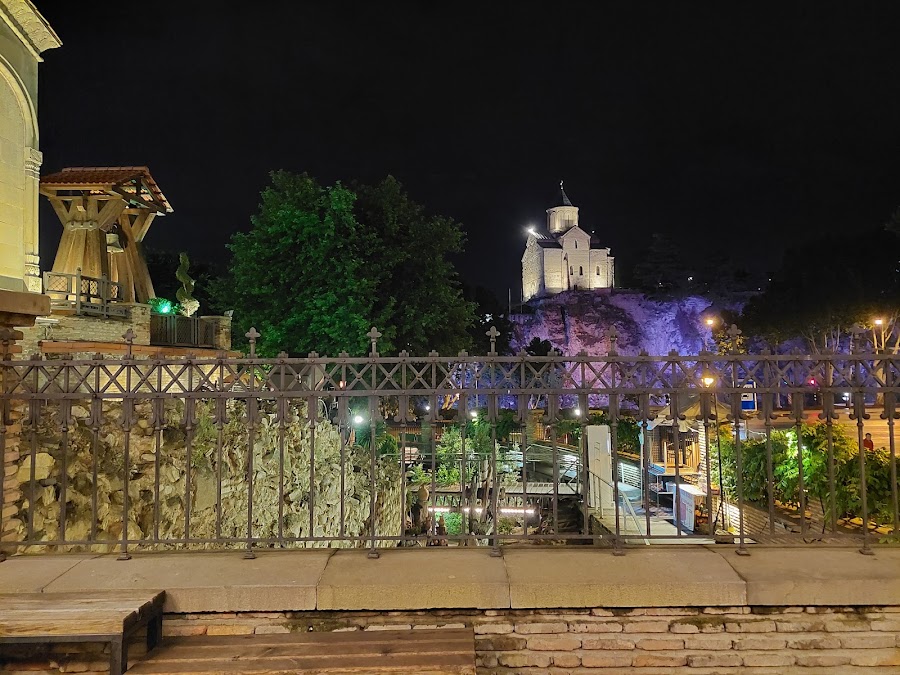 Drunk Owl Bar, Tbilisi