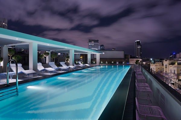 Rothschild 65 Roof