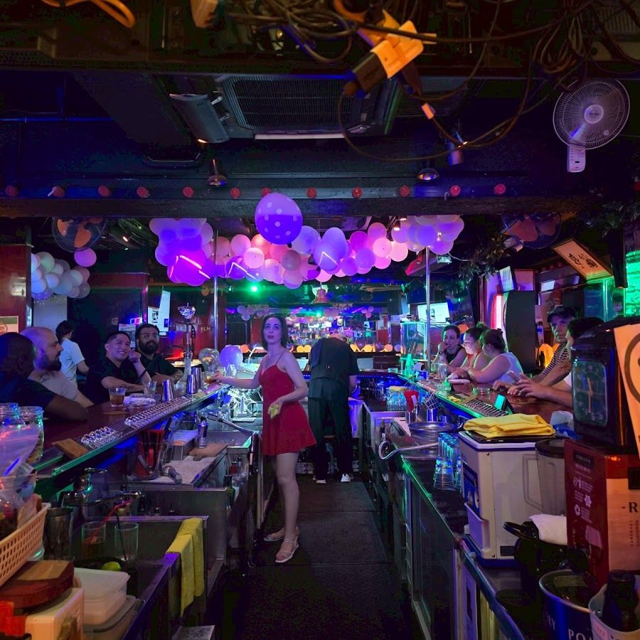 2nd Floor Sports Bar, Tokyo