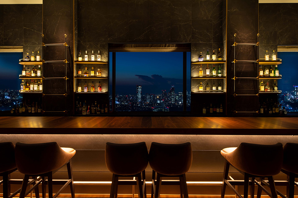 Tower's Bar Bellovisto cocktail lounge on the 40th floor of Cerulean Tower, Shibuya Tokyo