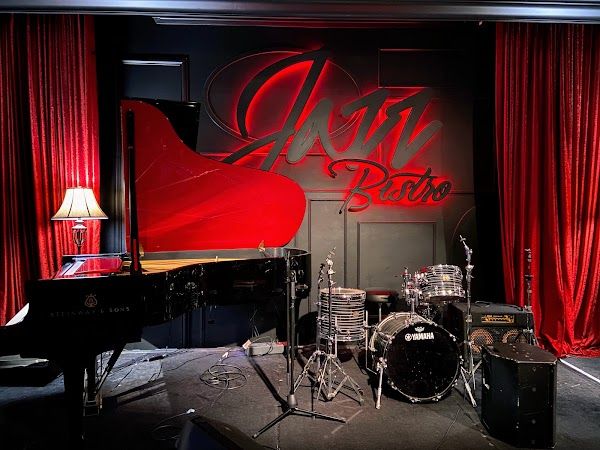 The Rex Hotel Jazz & Blues Bar