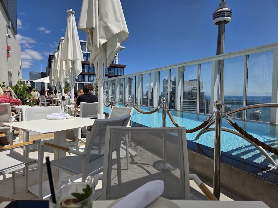 Kost at Bisha Hotel, Toronto
