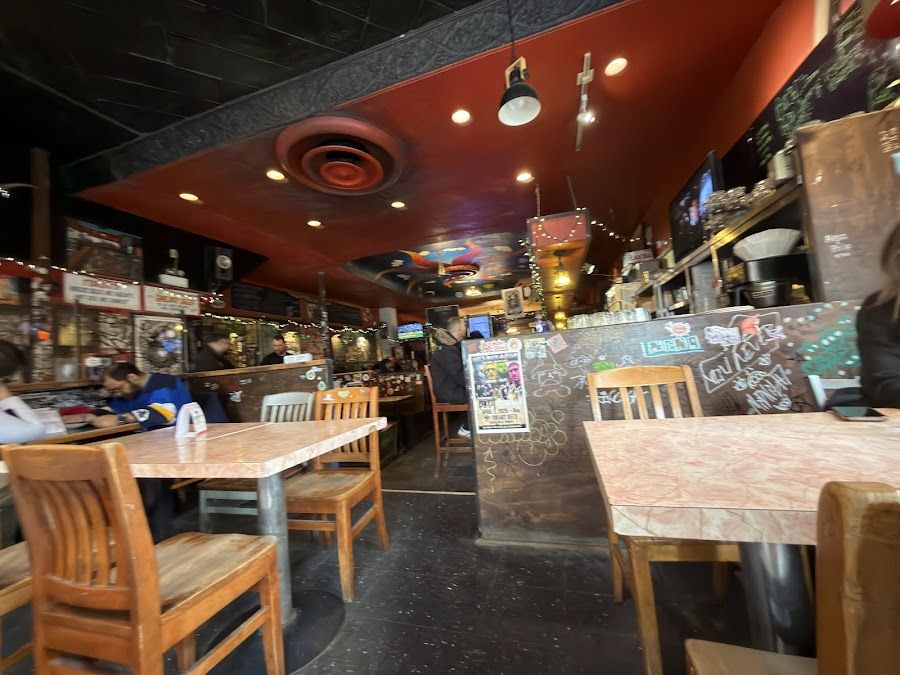 Sneaky Dee's, Toronto