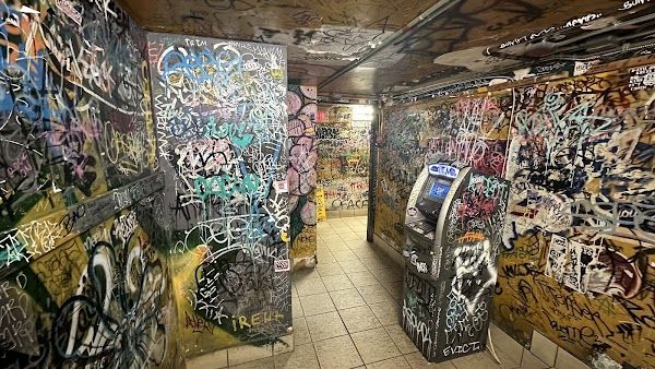 The Horseshoe Tavern