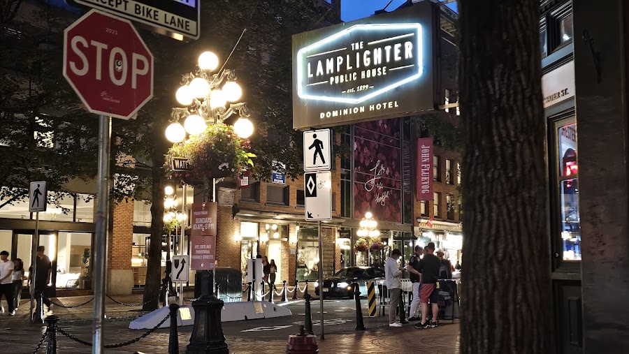 The Lamplighter Pub, Vancouver