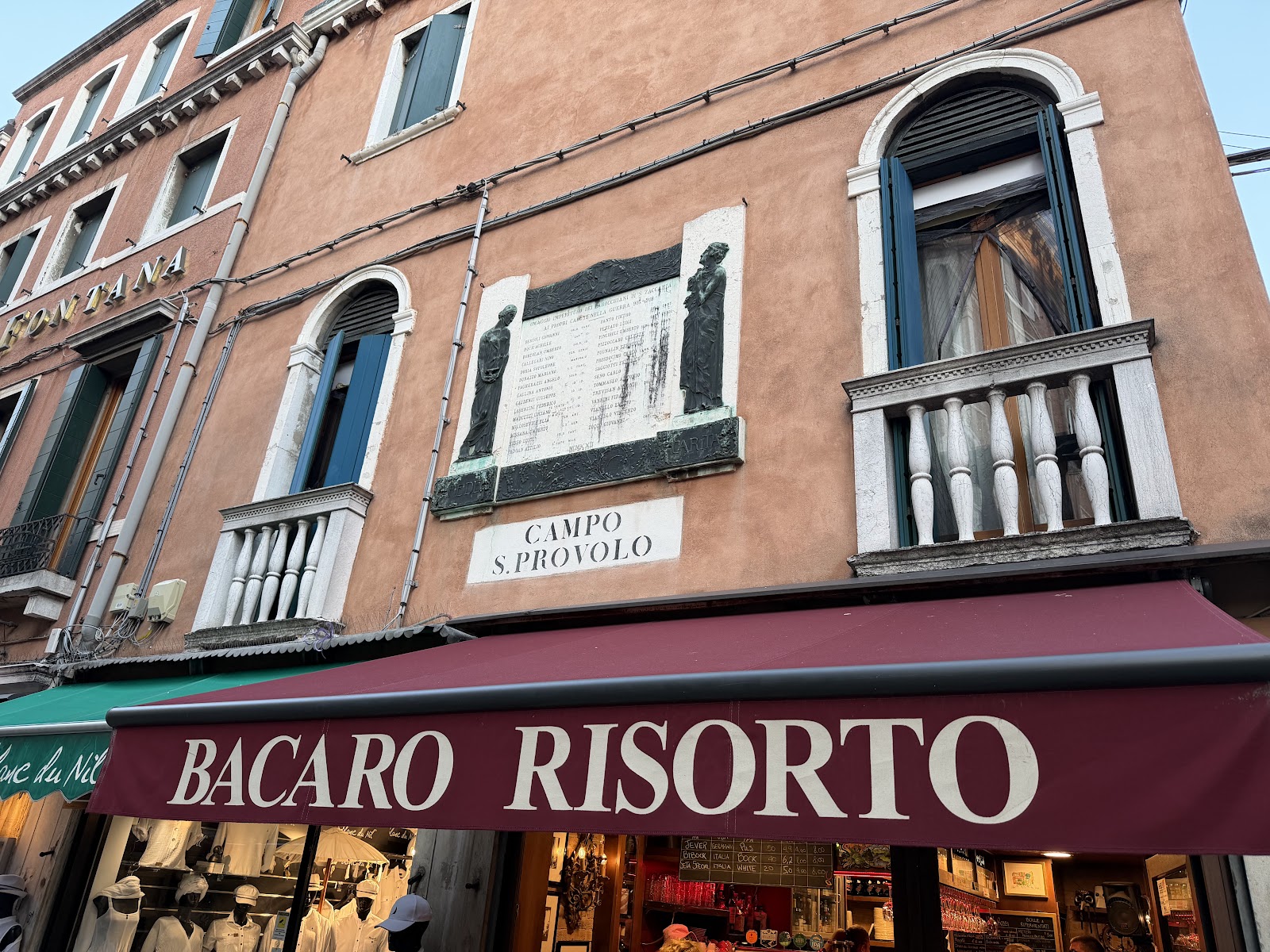 Bacaro Risorto Venice bar interior