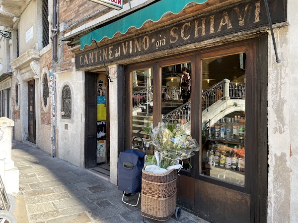 Cantine del Vino già Schiavi in Venice