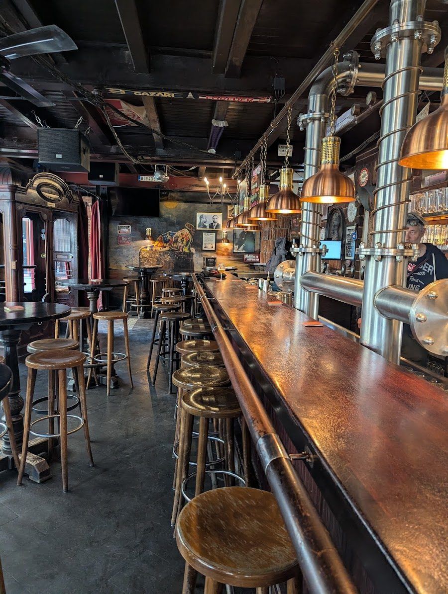 1516 Bar, Vienna