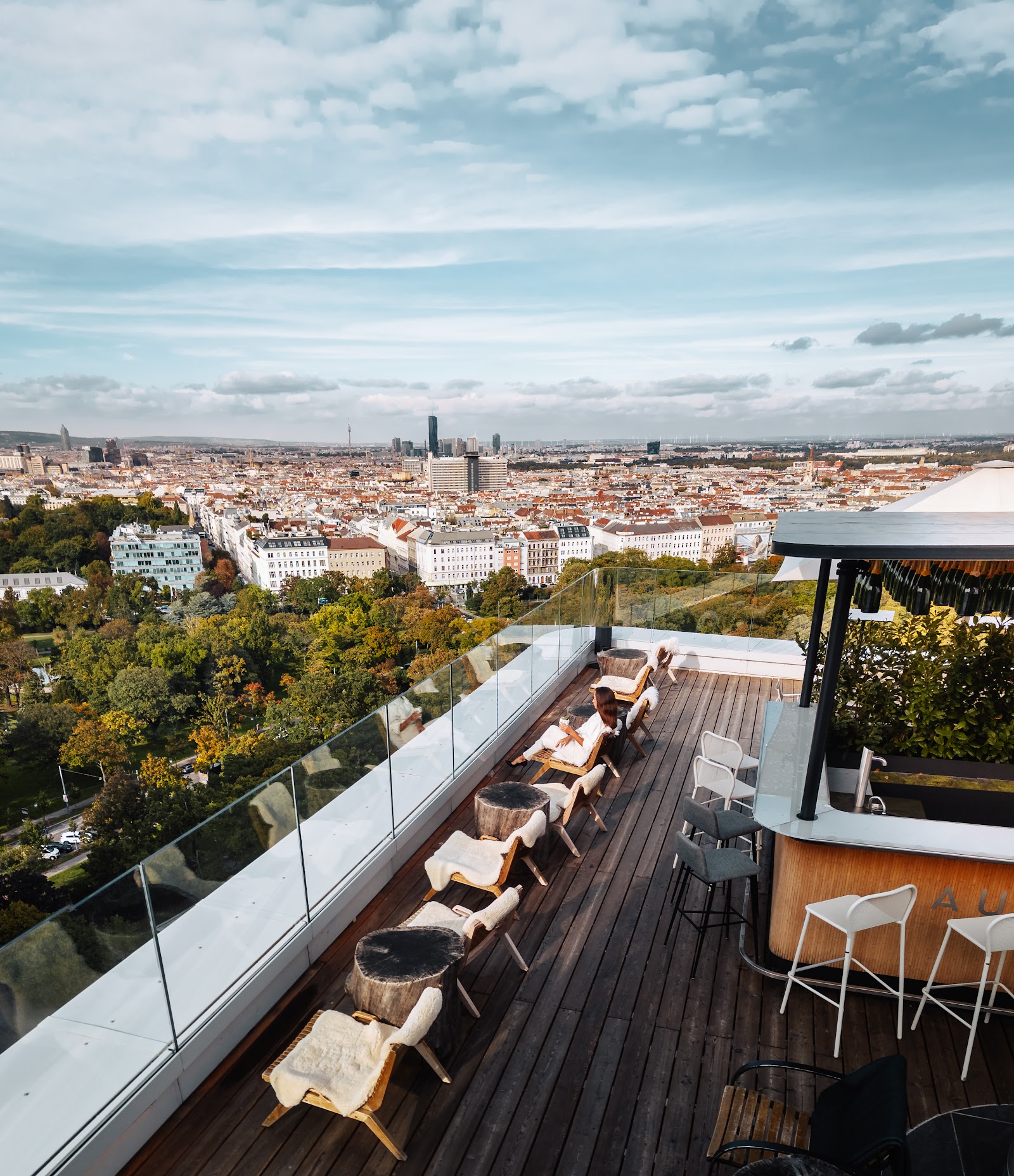 Aurora Rooftop Bar in Am Belvedere, Vienna