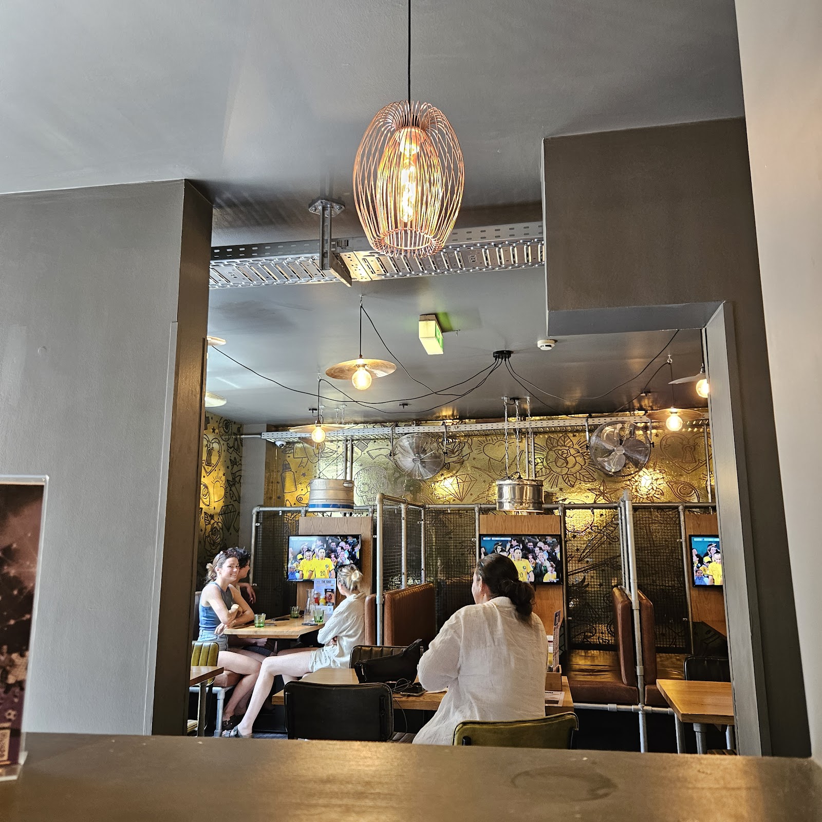 Belushi's sports bar interior by Keplerplatz in Favoriten, Vienna