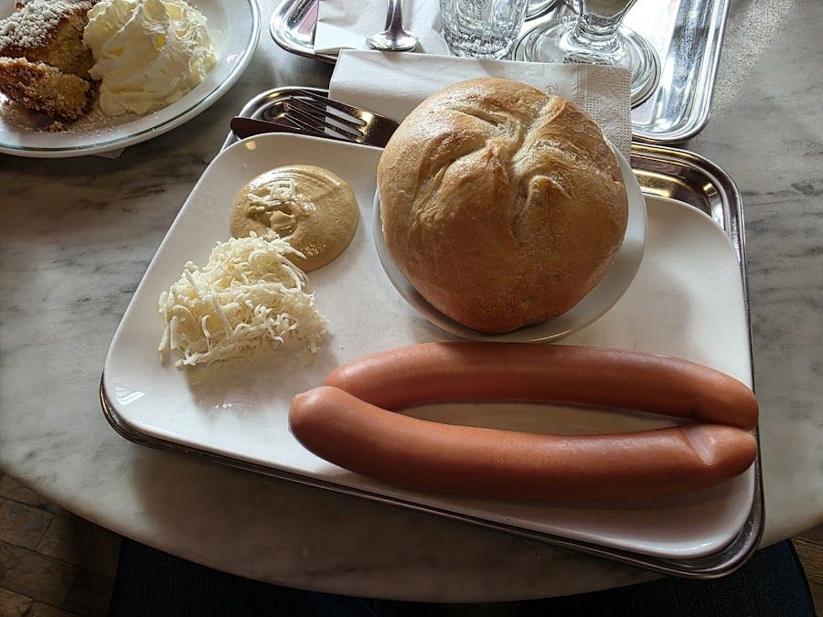 Cafe Hawelka, Vienna