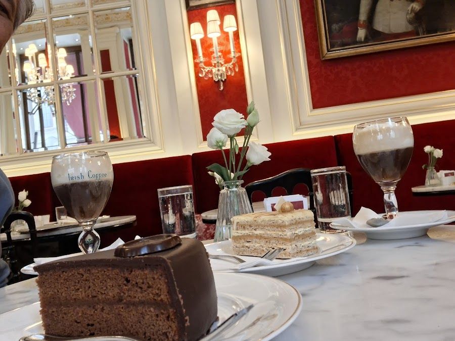 Cafe Sacher, Vienna