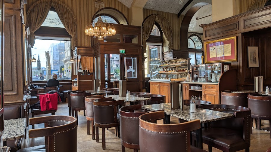 Café Schwarzenberg drinks, Vienna