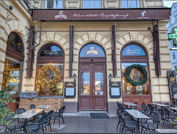 Café Sacher in Vienna