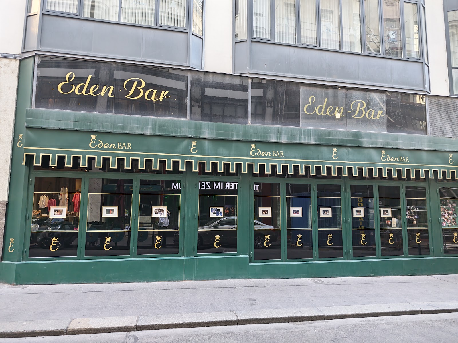 Eden Bar, Vienna