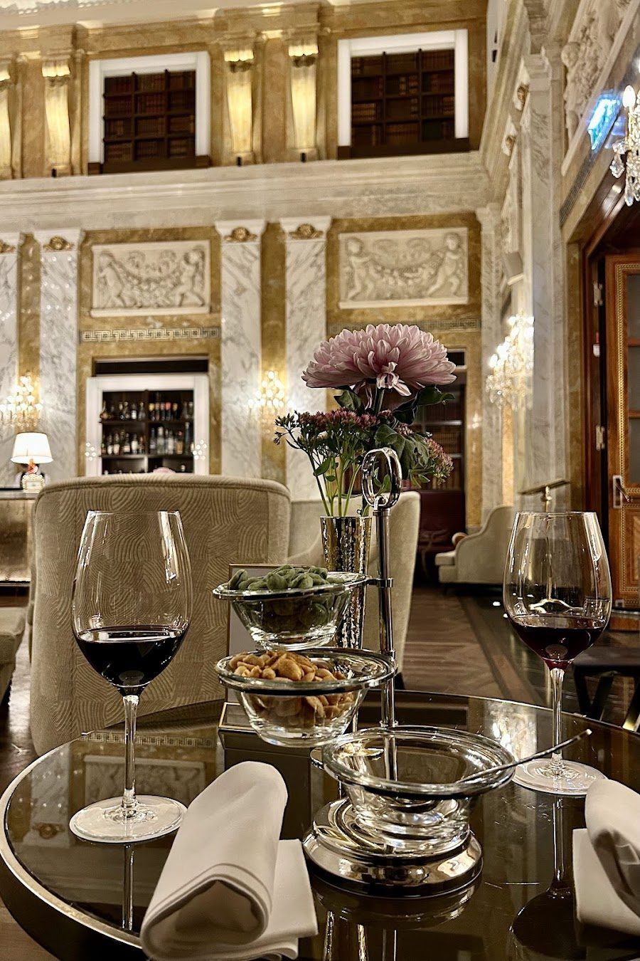 Hotel Imperial Bar, Vienna