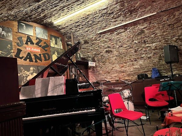 Blue Tomato Jazz Club