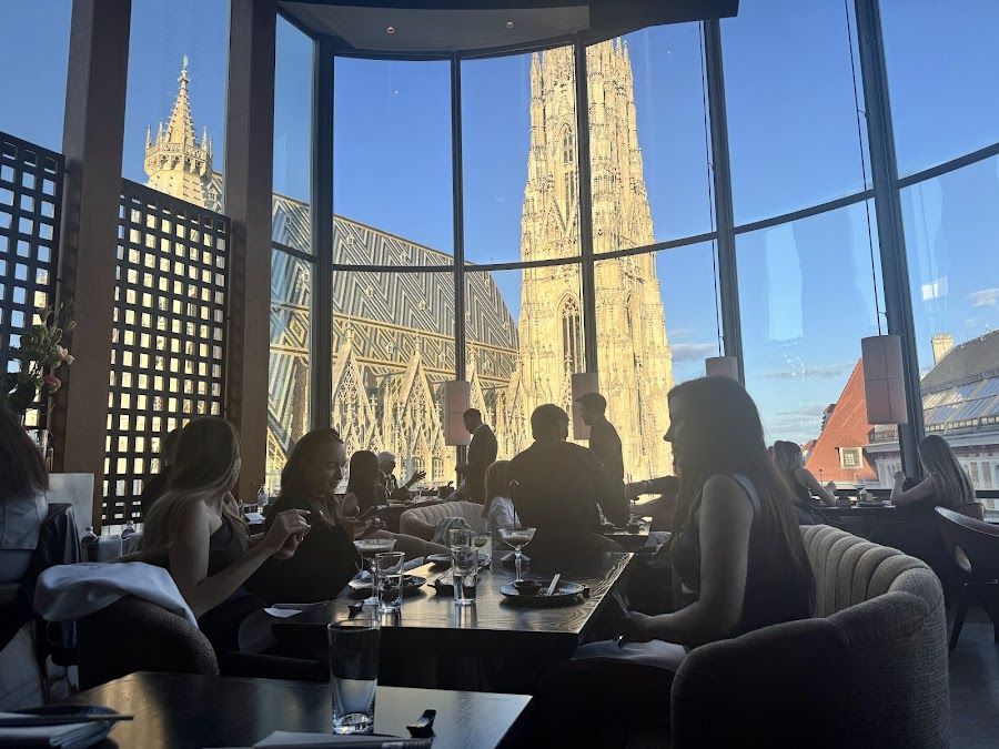 Onyx Bar at DO &amp; CO, Vienna