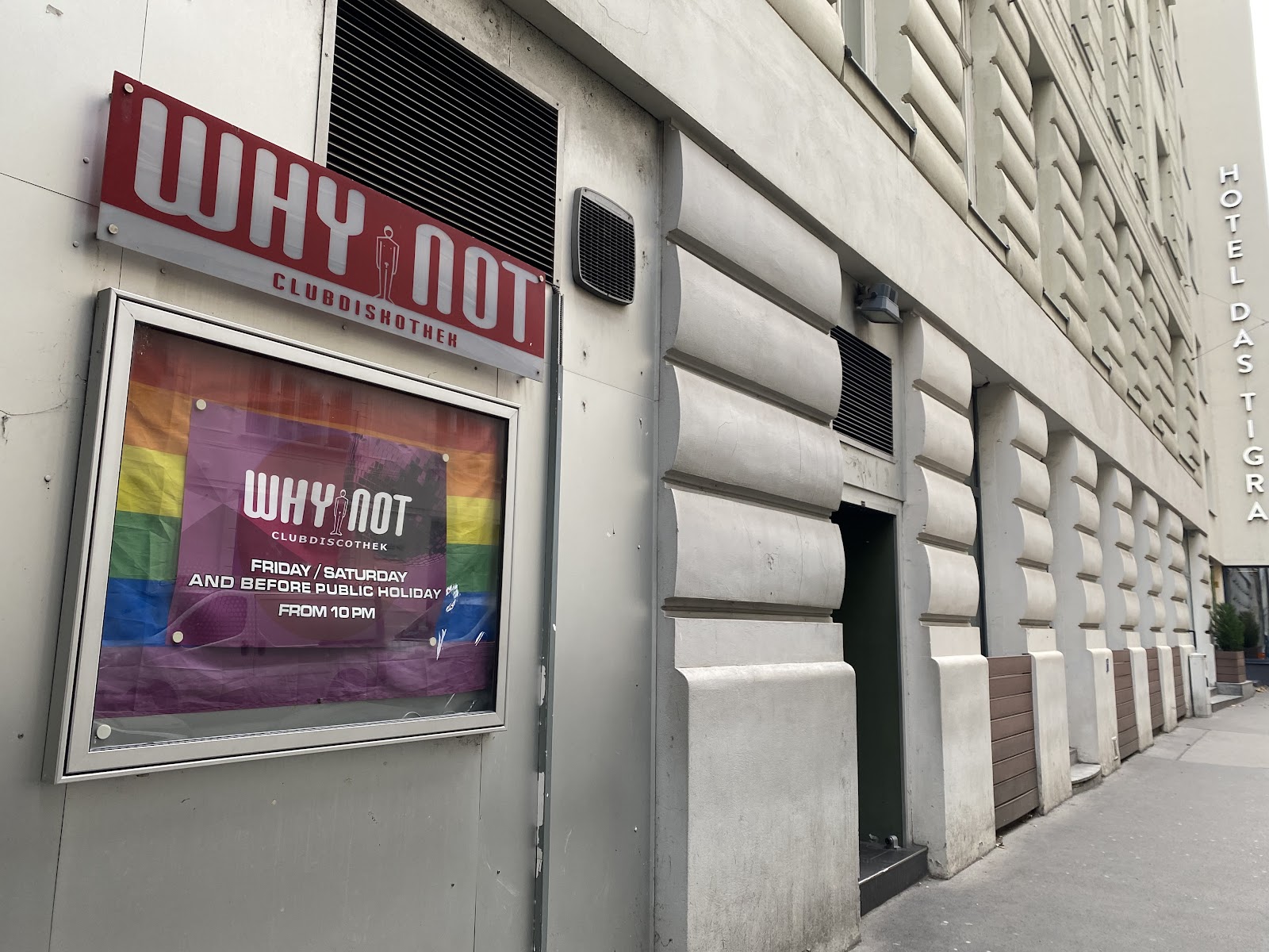 Why Not, Vienna