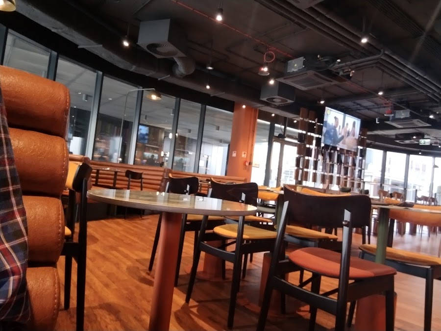 Champions Sports Bar drinks, Warsaw