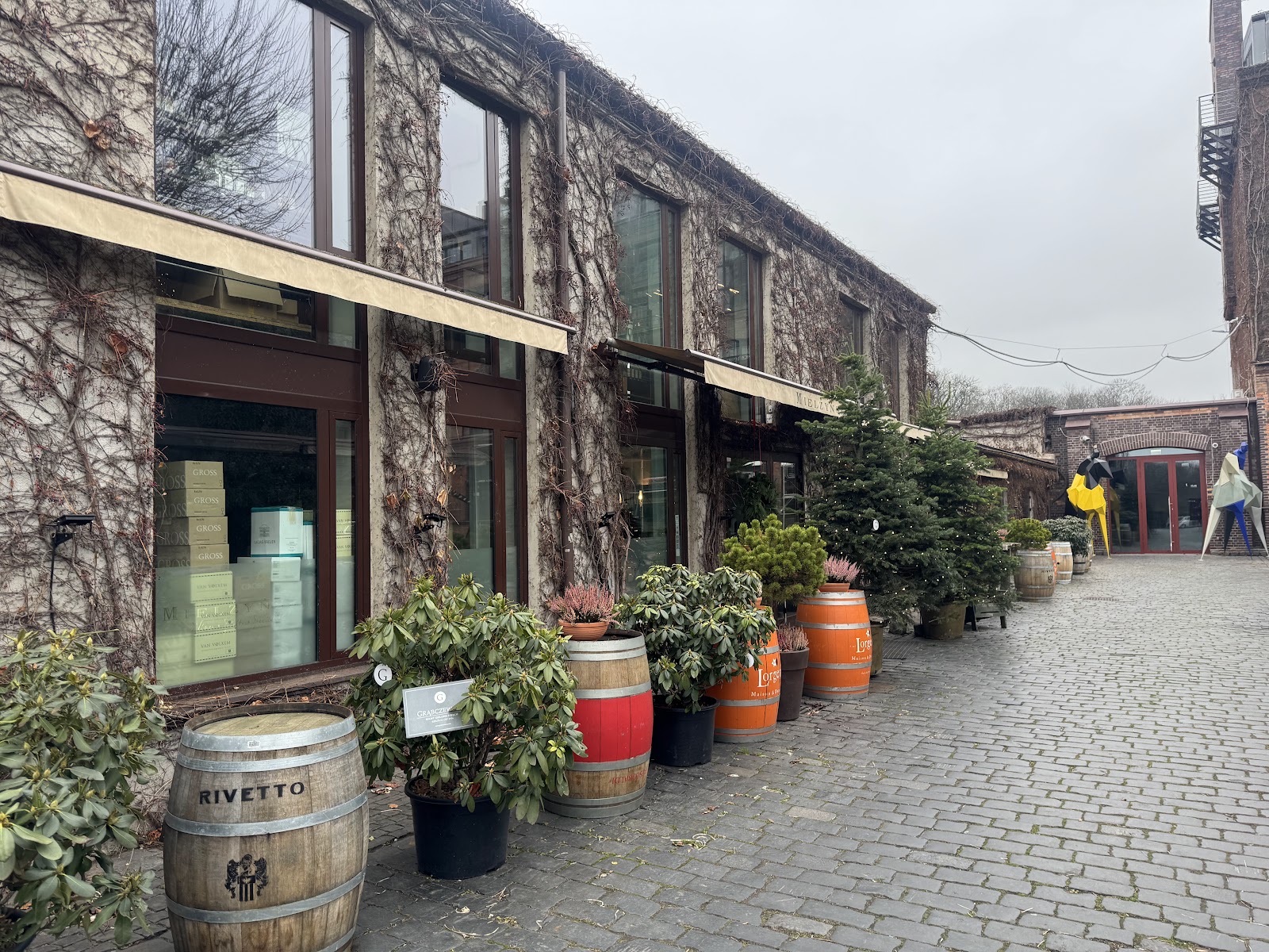 Mielzynski Wine Bar, Warsaw