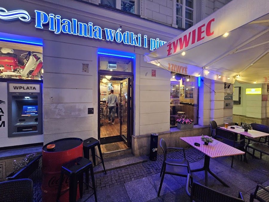 Pijalnia Wodki i Piwa, Warsaw