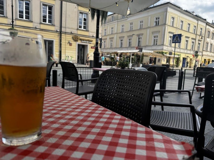 Pijalnia Wodki i Piwa, Warsaw
