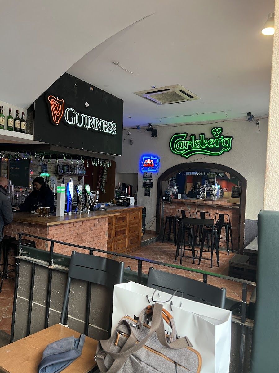 The Shamrock Irish Pub, Warsaw