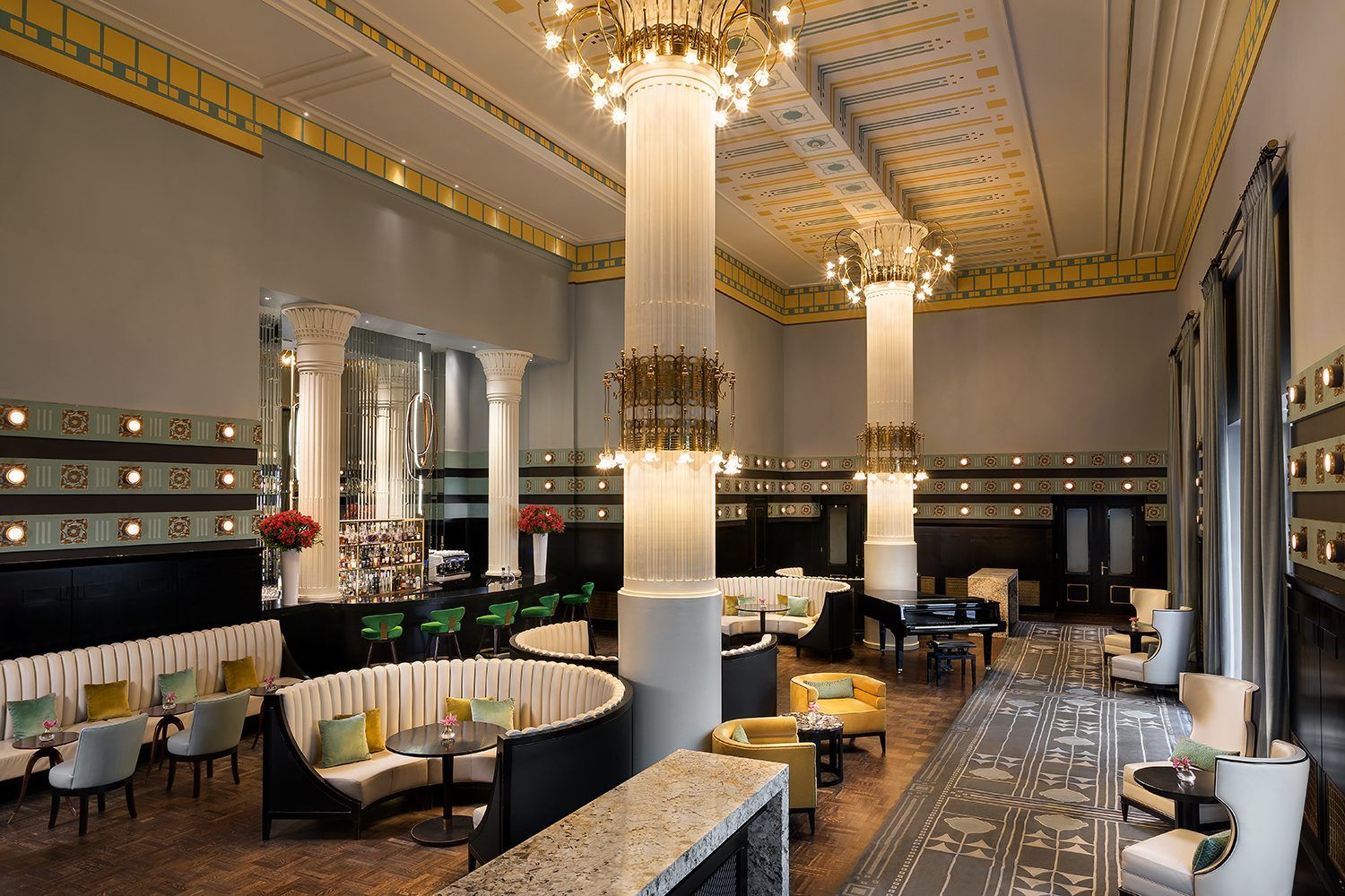 The Column Bar Bristol, Warsaw