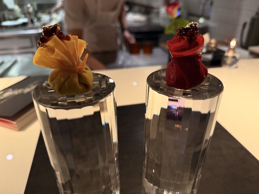 Pineapple and Pearls Bar, Washington Dc
