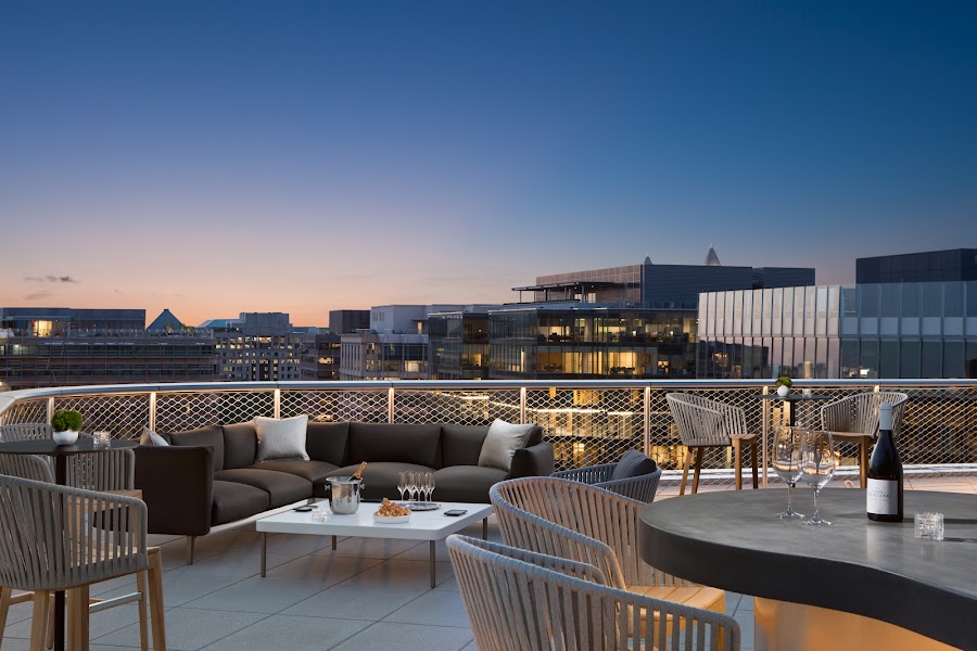 Summit the Rooftop, Washington Dc