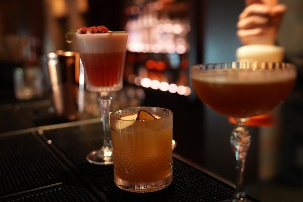 Bar 1842 at Baur au Lac