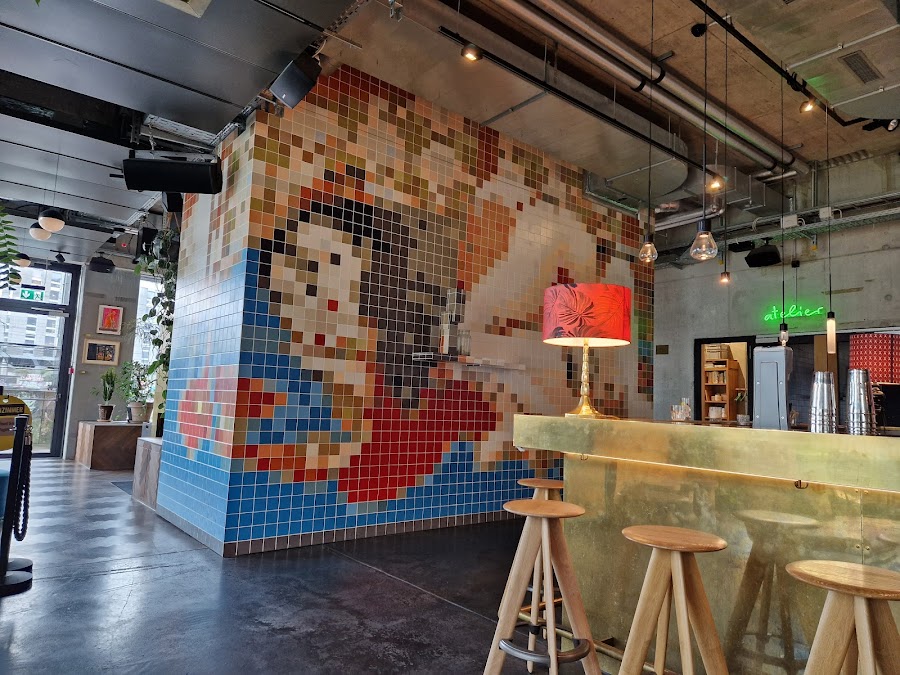 Tales Bar in Zurich