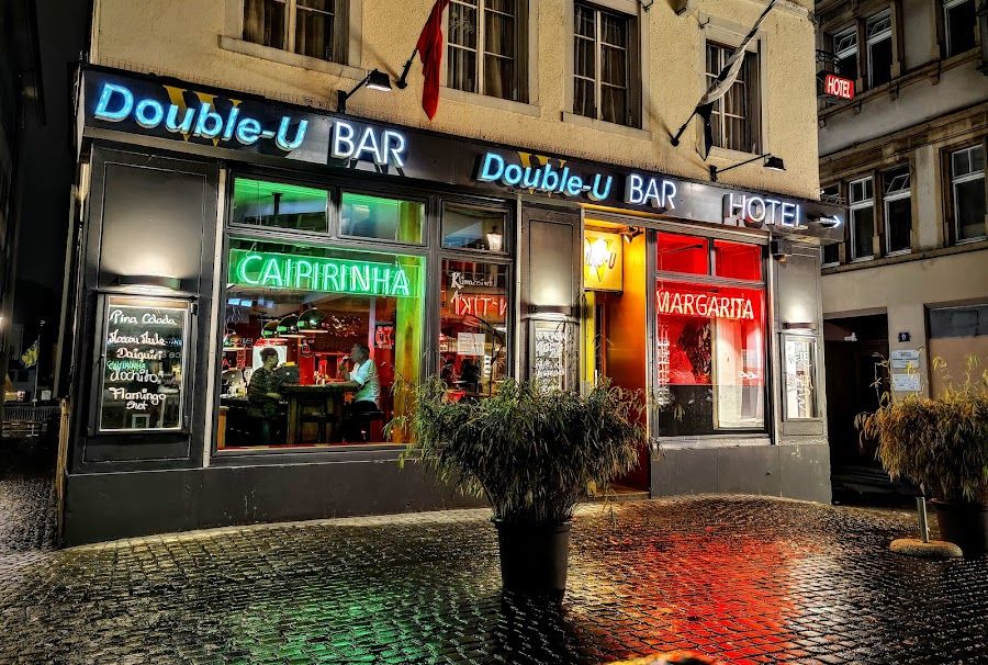 Double U Cocktail Bar, Zurich