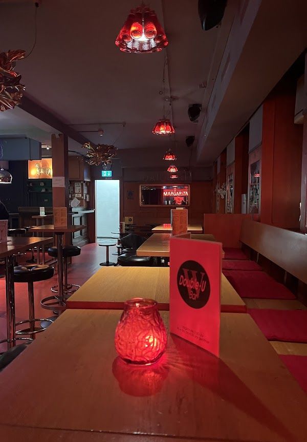 Bar 1842 at Baur au Lac