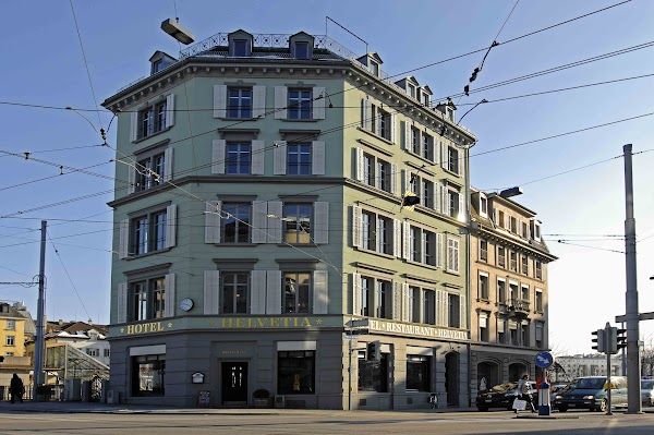 Bar am Wasser