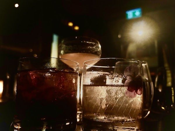 Kronenhalle Bar