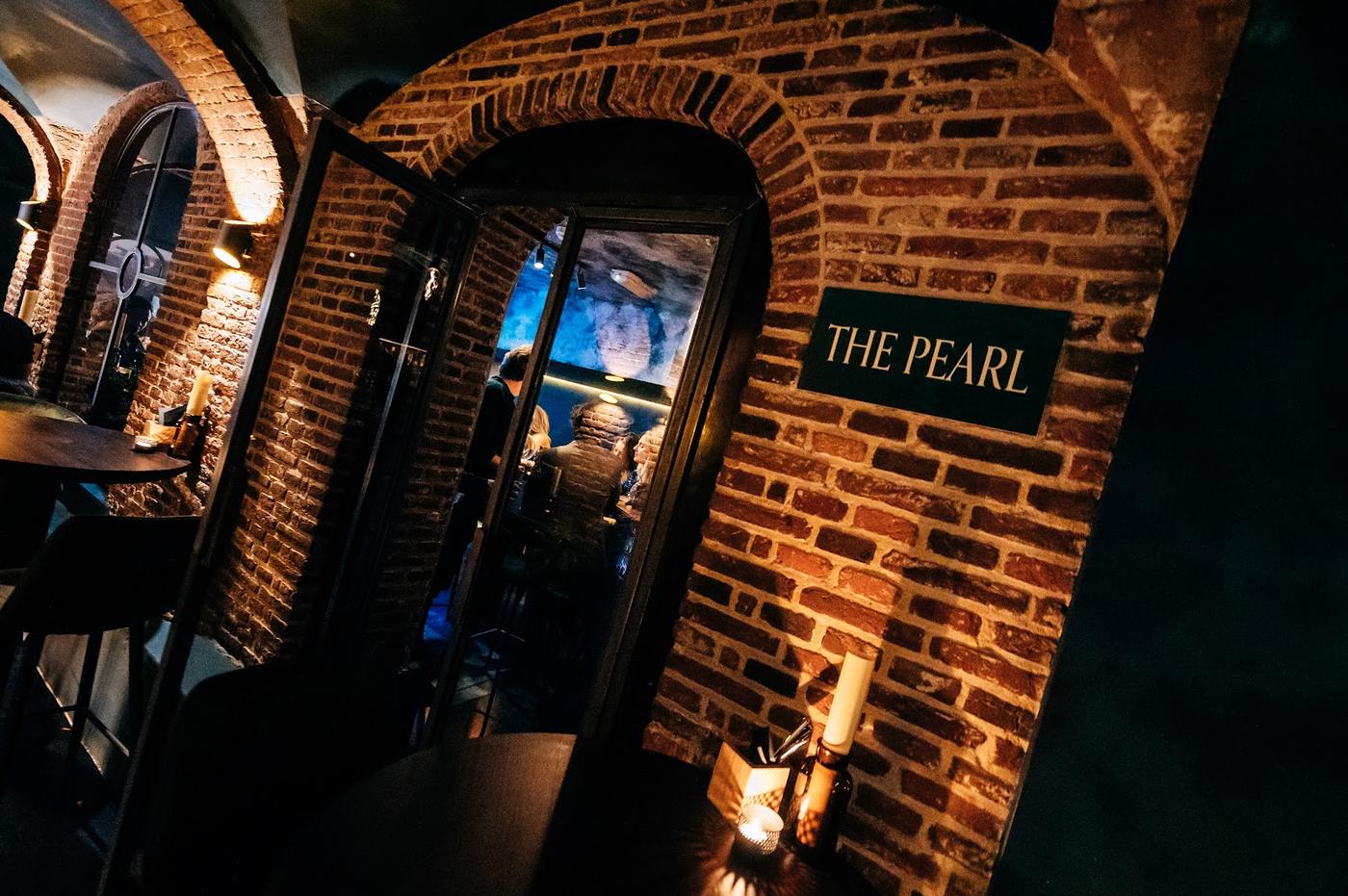 Bruin Bar Hoppe Amsterdam bar interior