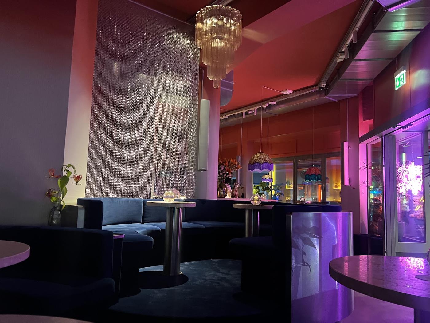 Raum Bar Zürich bar interior